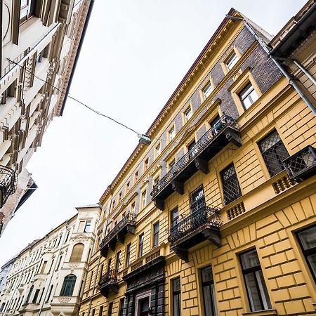 Urbana Hipster Downtown بودابست المظهر الخارجي الصورة
